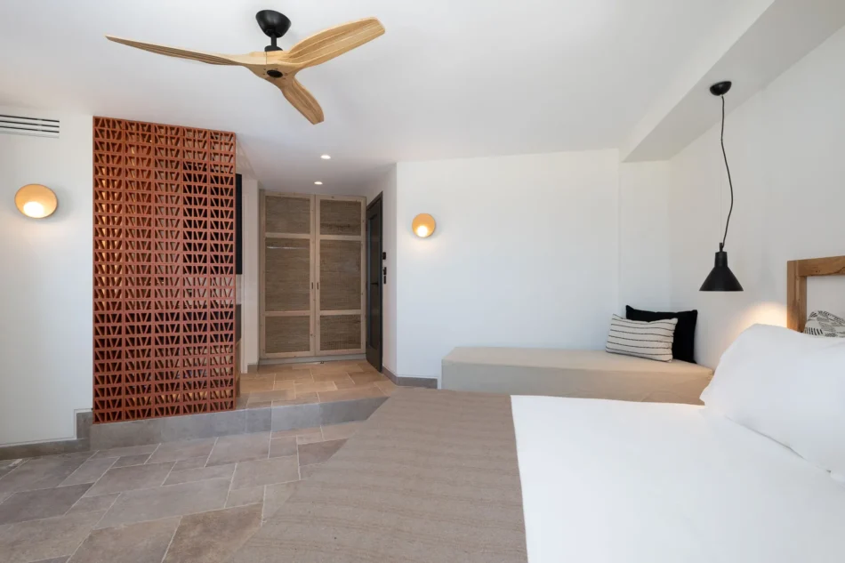 Executive Room with Outdoor Private Jetted Tub & Sea View #4