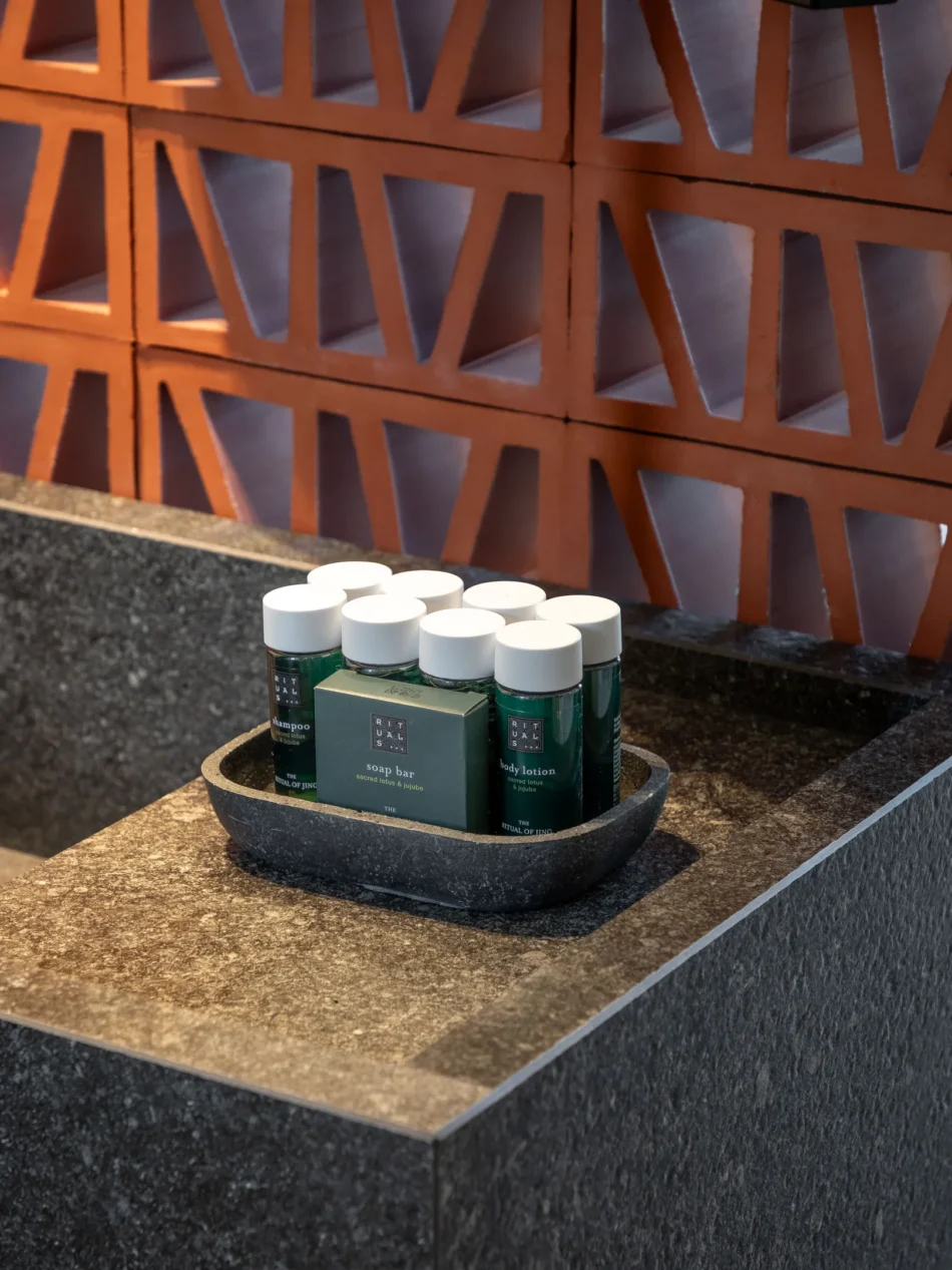 Executive Room with Outdoor Private Jetted Tub & Sea View #7