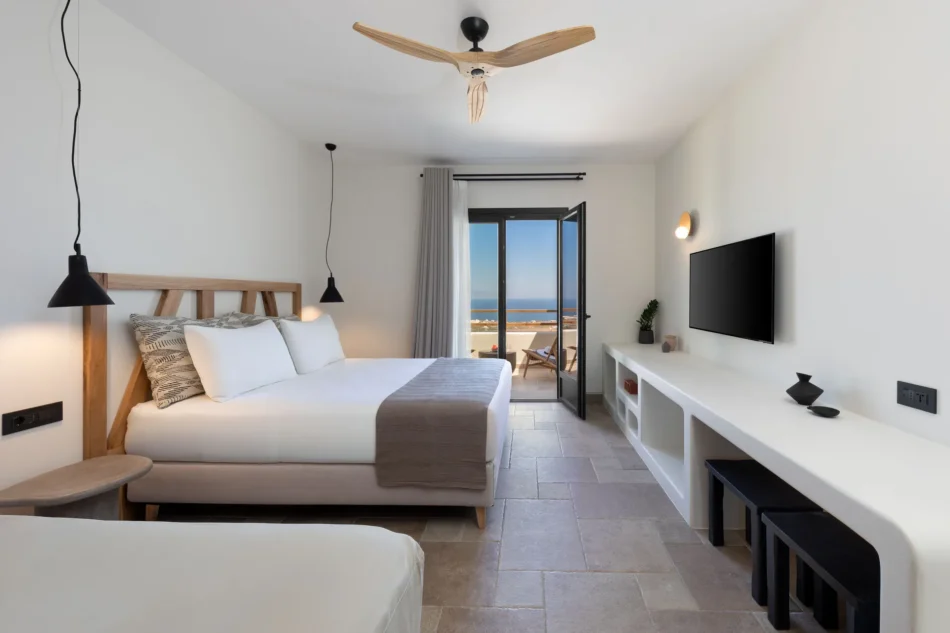 Superior Room with Sea View #4